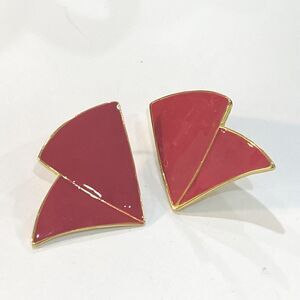 Vintage clip on earrings gold & pink enamel mod 1980’s fan flare costume jewelry